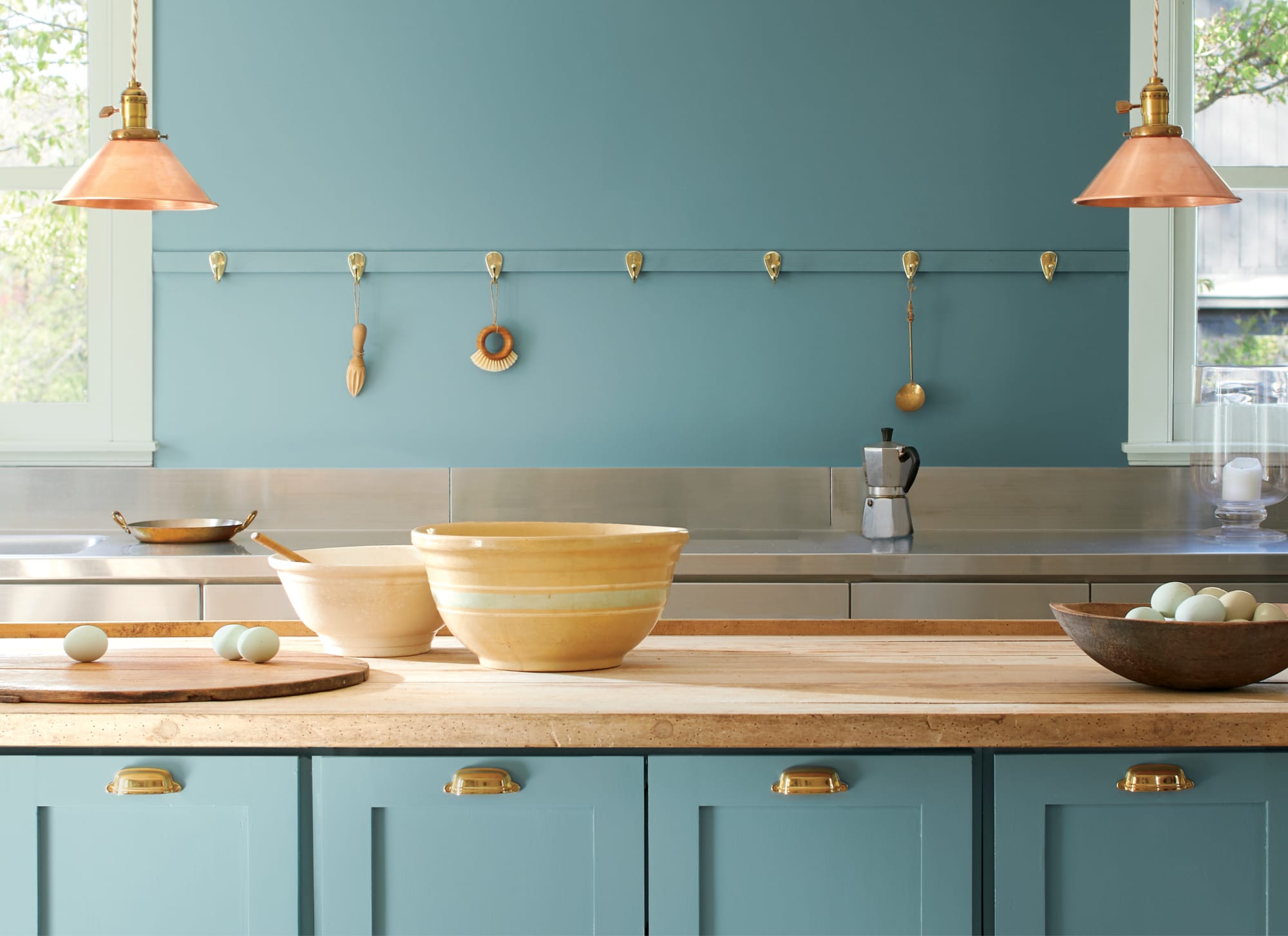Reflect and Reset with the Benjamin Moore Color of the Year 2021